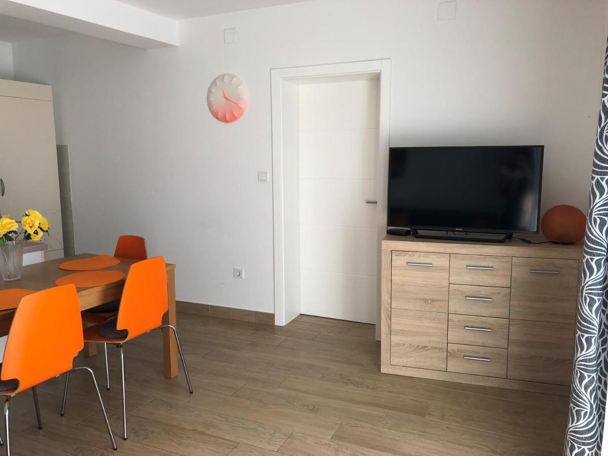 Apartmani I Sobe Ivancic1 ノヴィ・ヴィノドロスキー エクステリア 写真