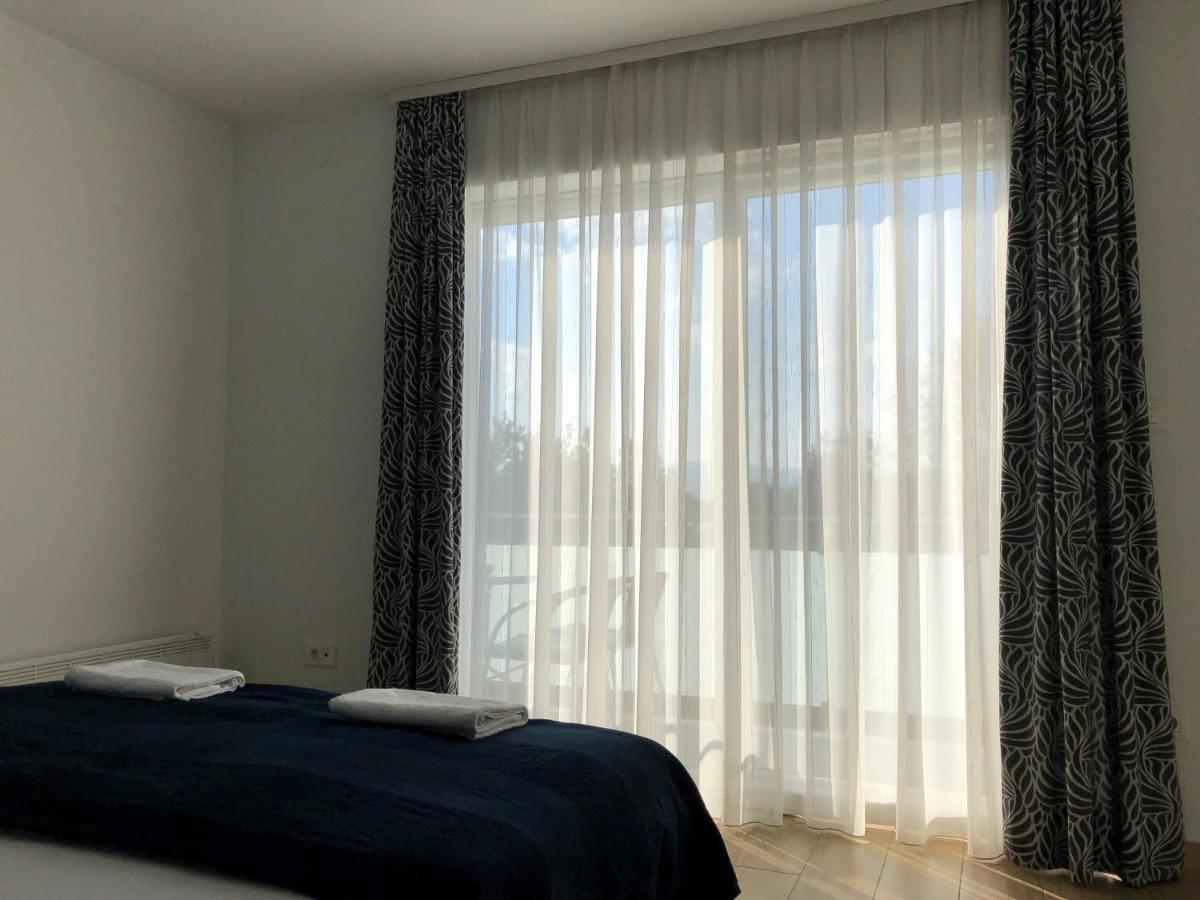 Apartmani I Sobe Ivancic1 ノヴィ・ヴィノドロスキー エクステリア 写真